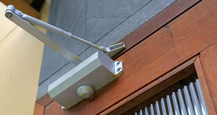 Automatic Door Opener Repair in Orlando, FL