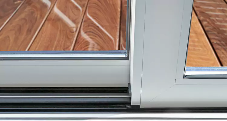 Patio Door Jammed Shut in Orlando, FL