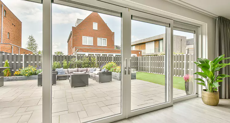 Best Sliding Screen Door Replacement Company in Orlando, FL