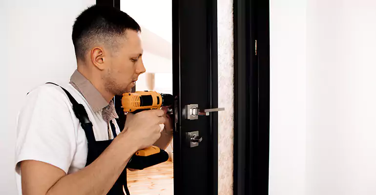 Aluminum Storefront Doors Repair in Orlando, FL