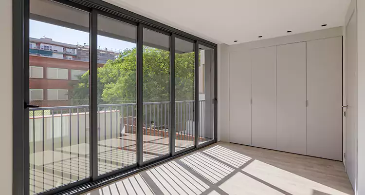 Balcony Sliding Glass Doors in Orlando, FL