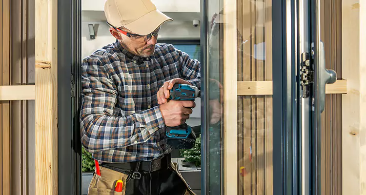 Top-Rated Patio Door Handle and Lock Repair Service for Homeowners in Orlando, FL