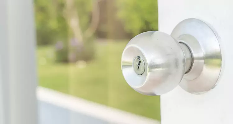 Patio Door Mechanism Jammed in Orlando, FL