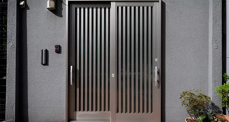 Pocket Door Track Rollers Repair in Orlando, FL