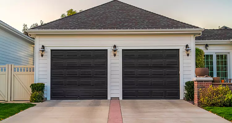 Residential Local Garage Door Repair in Orlando, FL
