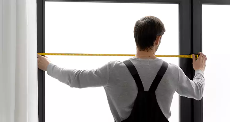 Retractable Deck Screens Repair in Orlando, FL