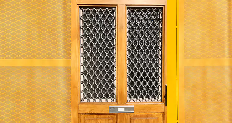 Sliding Pet Screen Door Replacement in Orlando, FL